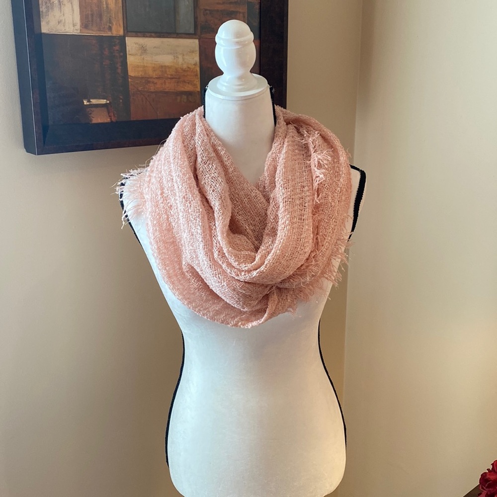 Infinity scarf